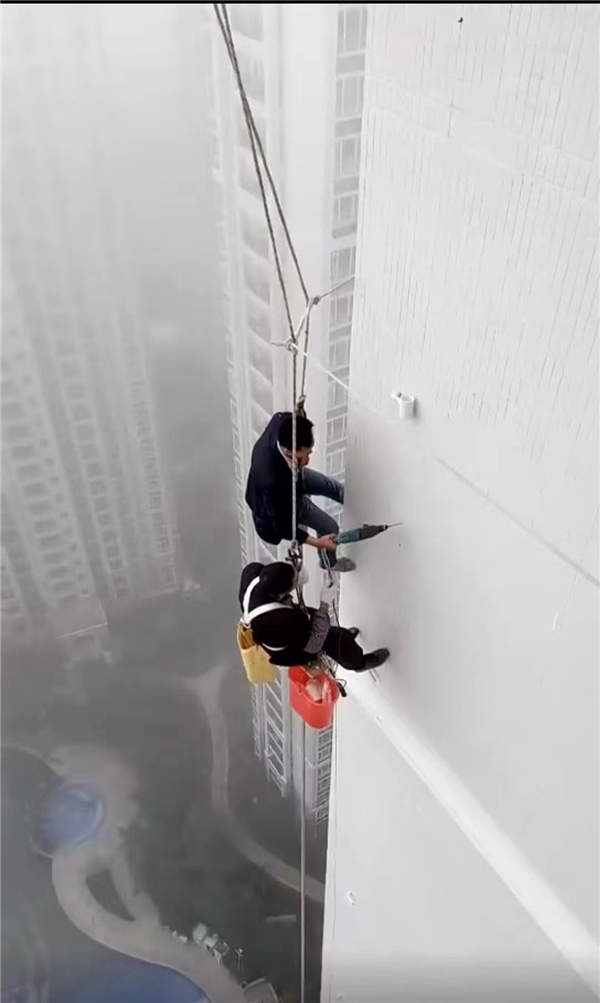 �ܵ����b���S��